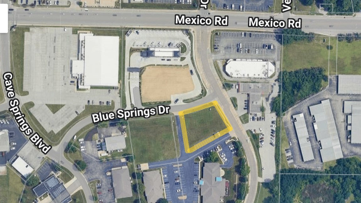 Blue Springs & Cave Springs Estates Dr. St. Peters, MO 63376