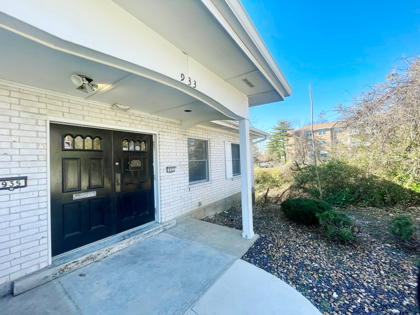 933 Gardenview Office Parkway, Creve Coeur, MO 63141