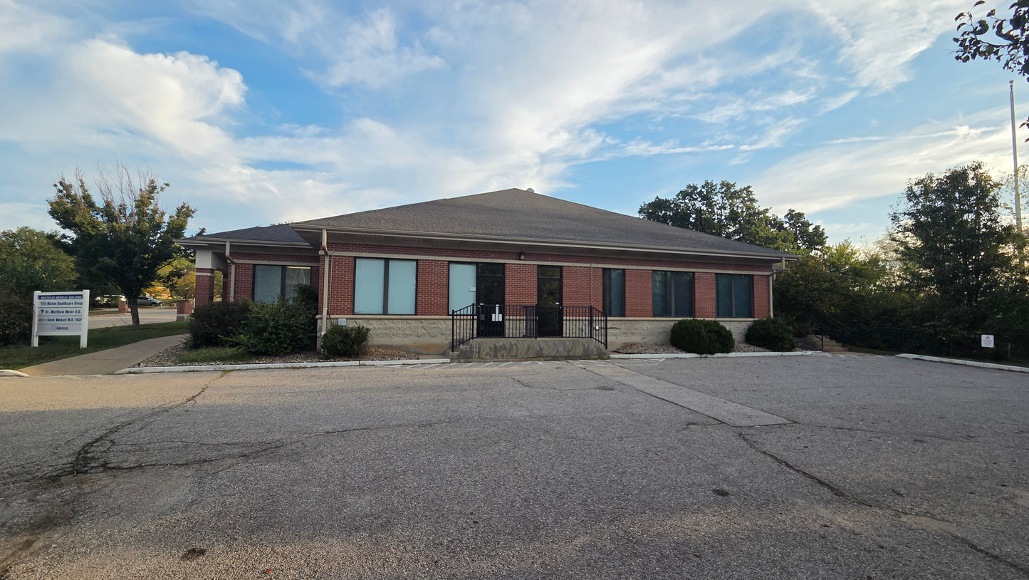 1002 Peruque Crossing Ct. - O’Fallon, MO 63366