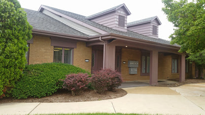 933 Gardenview Office Parkway, Creve Coeur, MO 63141
