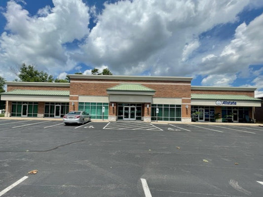 8921 & 8923 Veterans Memorial Pkwy. O'Fallon, MO 63366