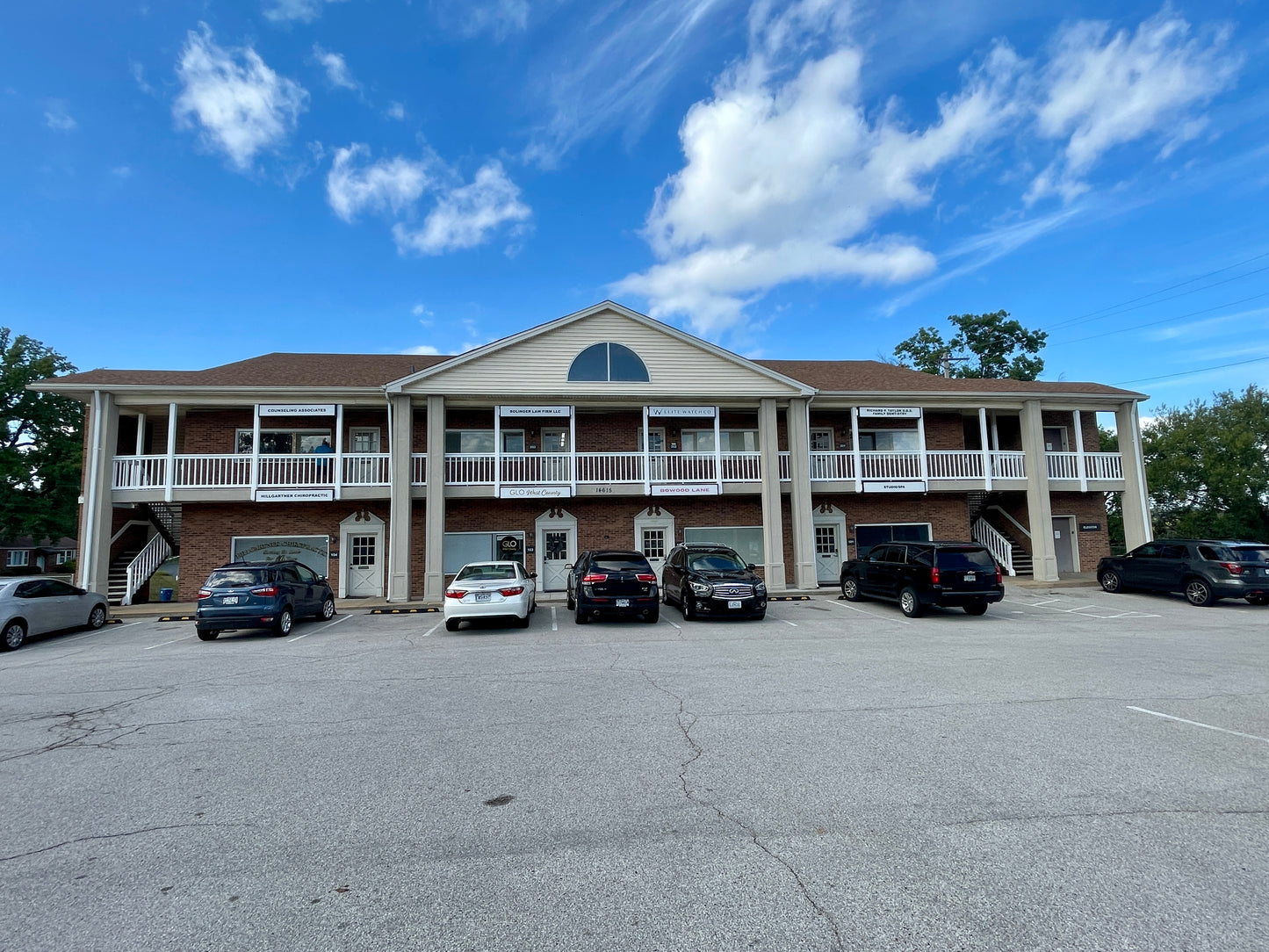 14615 Manchester Road, Ballwin, MO 63011