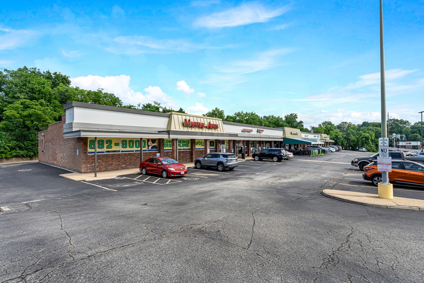 4311-4345 Telegraph Rd. St. Louis, MO 63129