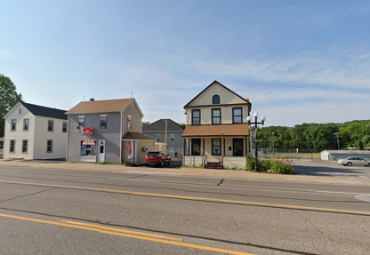 14366 Manchester Rd, Ballwin, MO 63011
